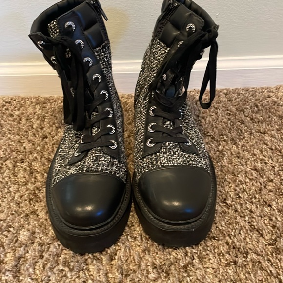 Kurt Geiger London boots - Picture 3 of 11